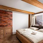 Vlcia Skala - Wellness Vidiecky dom Helpa