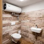 Vlcia Skala - Wellness Country house Helpa