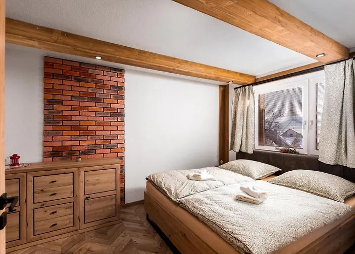 Vlcia Skala 컨트리하우스 Heľpa